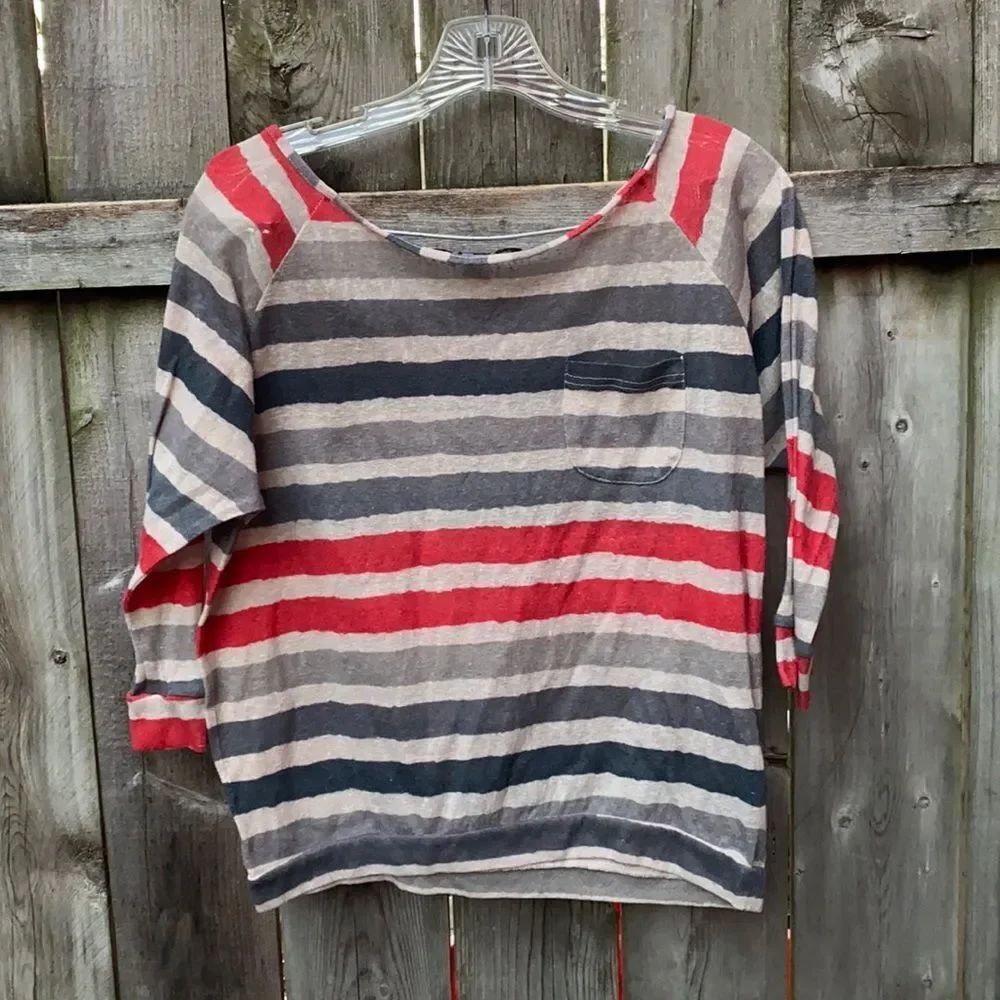 Forever 21 Stripped top sz. M